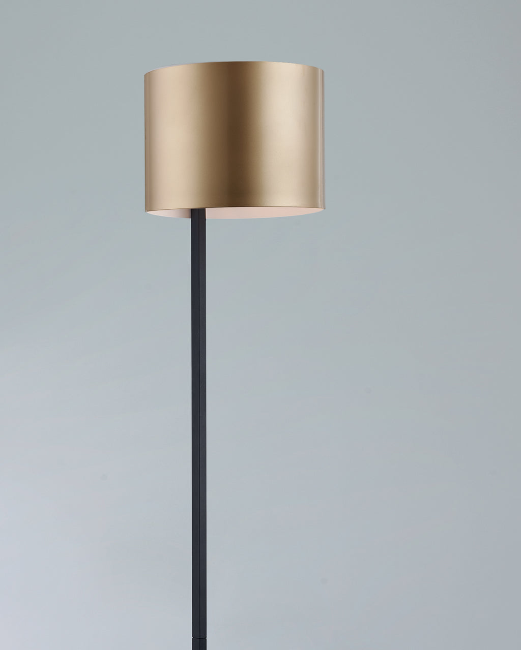 Metropolis, piantana con paralume Ø30, oro
